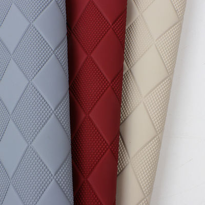 Almohadillas de suelo de automóviles versátiles de cuero impermeables de asientos de automóviles de cuero