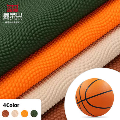 PVC impermeable Cuero sintético artificial de baloncesto de grano estilo en relieve para bolsas asientos de coche de bolos Decorativo Sofá artesanal falso
