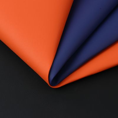Cuero de PVC de punto a medida para el asiento del coche Cobertura de 140cm de ancho resistente al agua