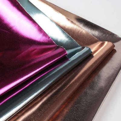 Película metálica PU R61 Cereales de ovejas Cuero sintético Ropa de bolsillo Caja de zapatos Bolso de notas Tejido de cuero falso