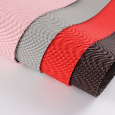 Tejido de cuero sintético de PVC a prueba de viento con patrón de diamante antideslizante para bolsos y muebles