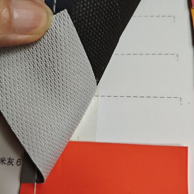PELÍCULA DE CUERPO MATO Amplia gama de envases Productos de cuero disponibles en PVC PU y semi PU para múltiples usos industriales