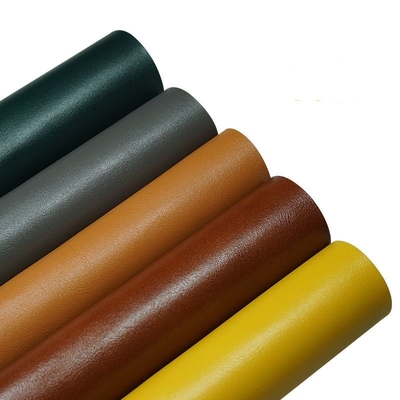 PVC 158 Patrón de grano de piel de vaca Cuero sintético artificial para bolsas zapatos Tejido de cuero falso